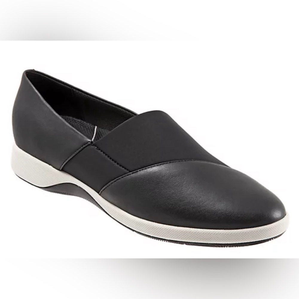Sava by Softwalk Hana Black Athletic Loafer  S1881-001